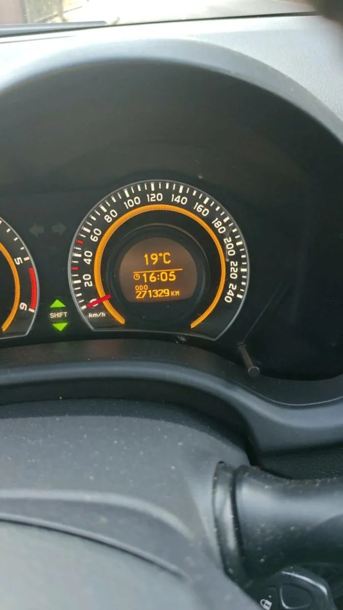 Car - Image 4