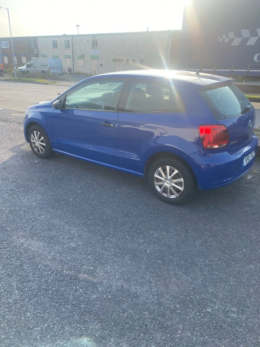 Car - Image 1