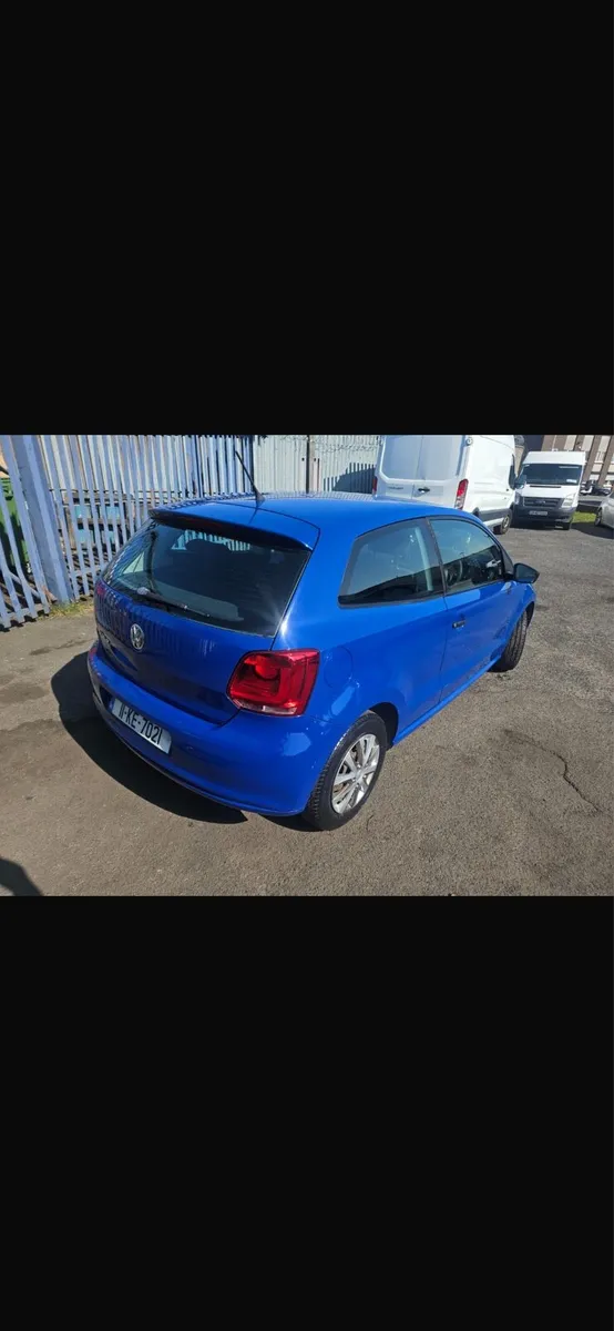 Car - Image 4