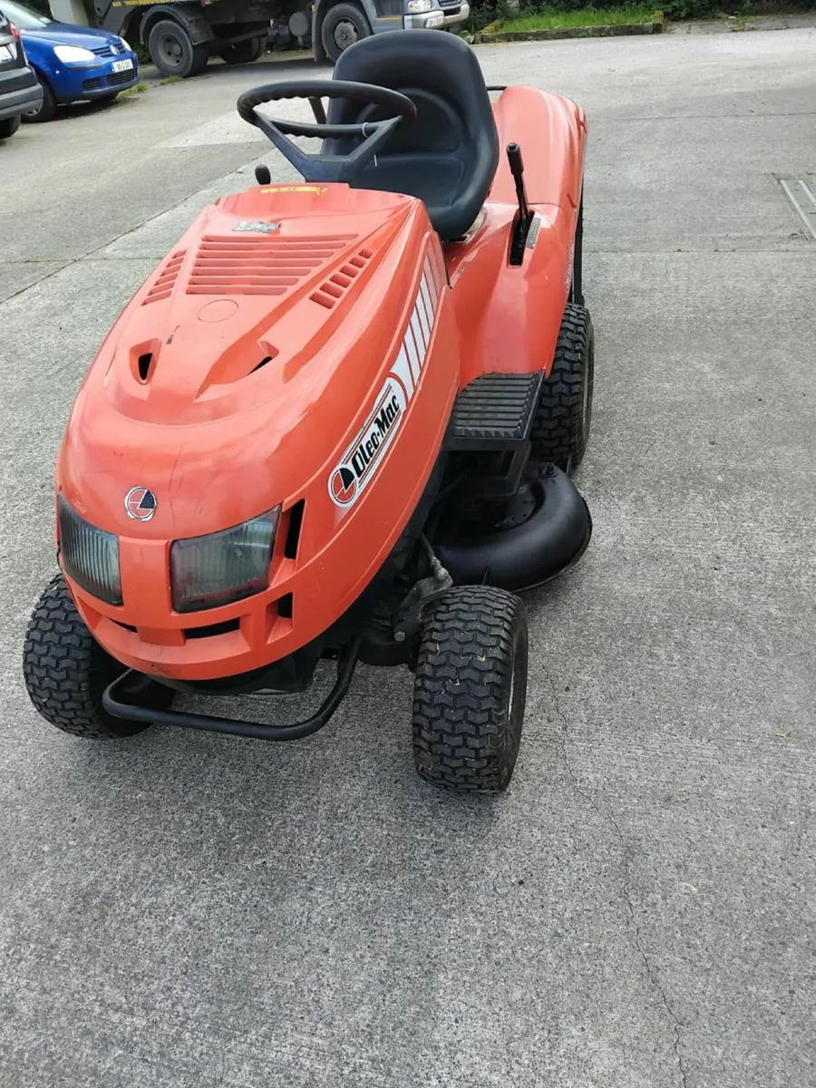 Oleo mac 15.5hp ride on running 💯 - Image 3