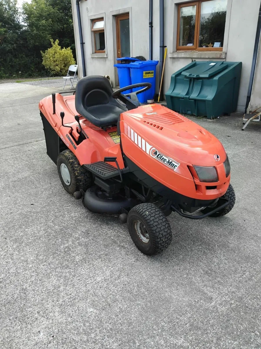 Oleo mac 15.5hp ride on running 💯 - Image 1