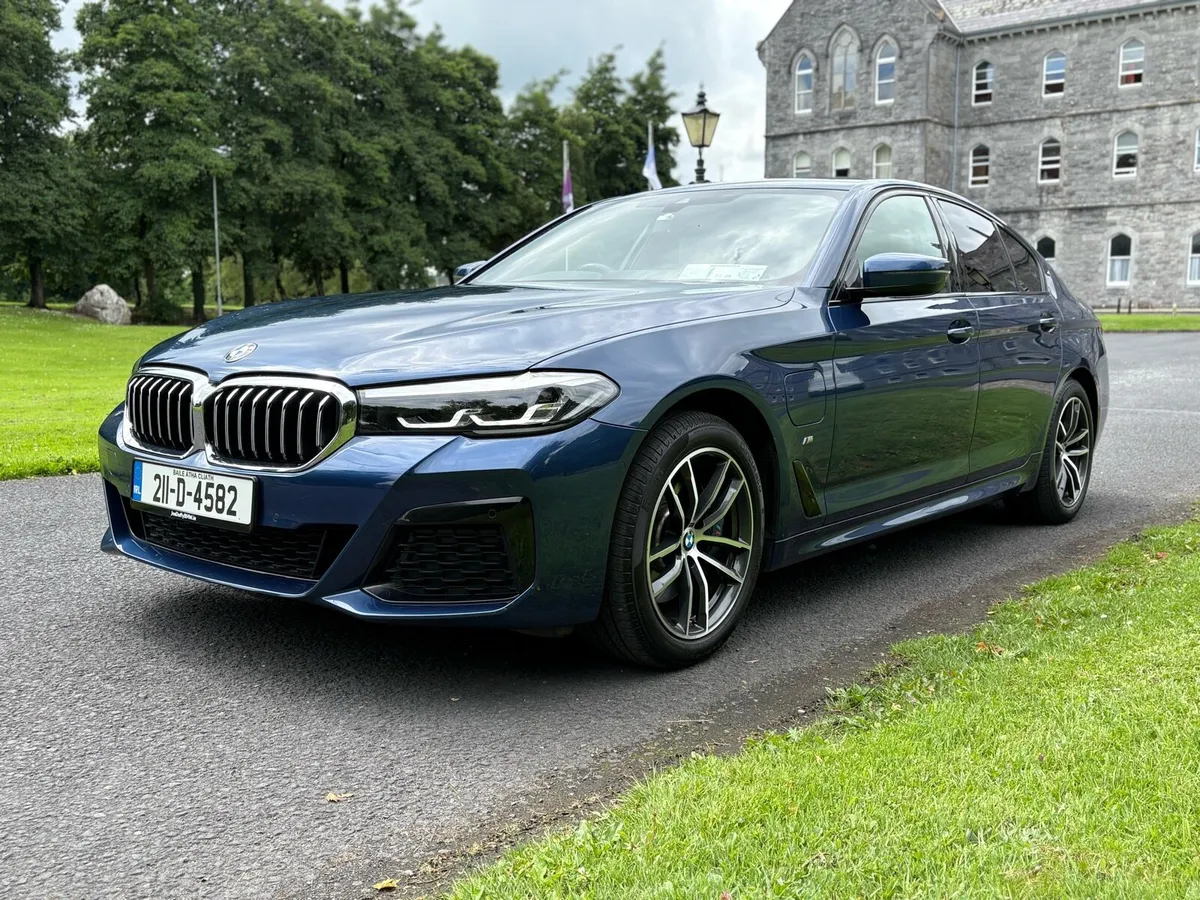 BMW 530e M Sport Saloon - Image 3