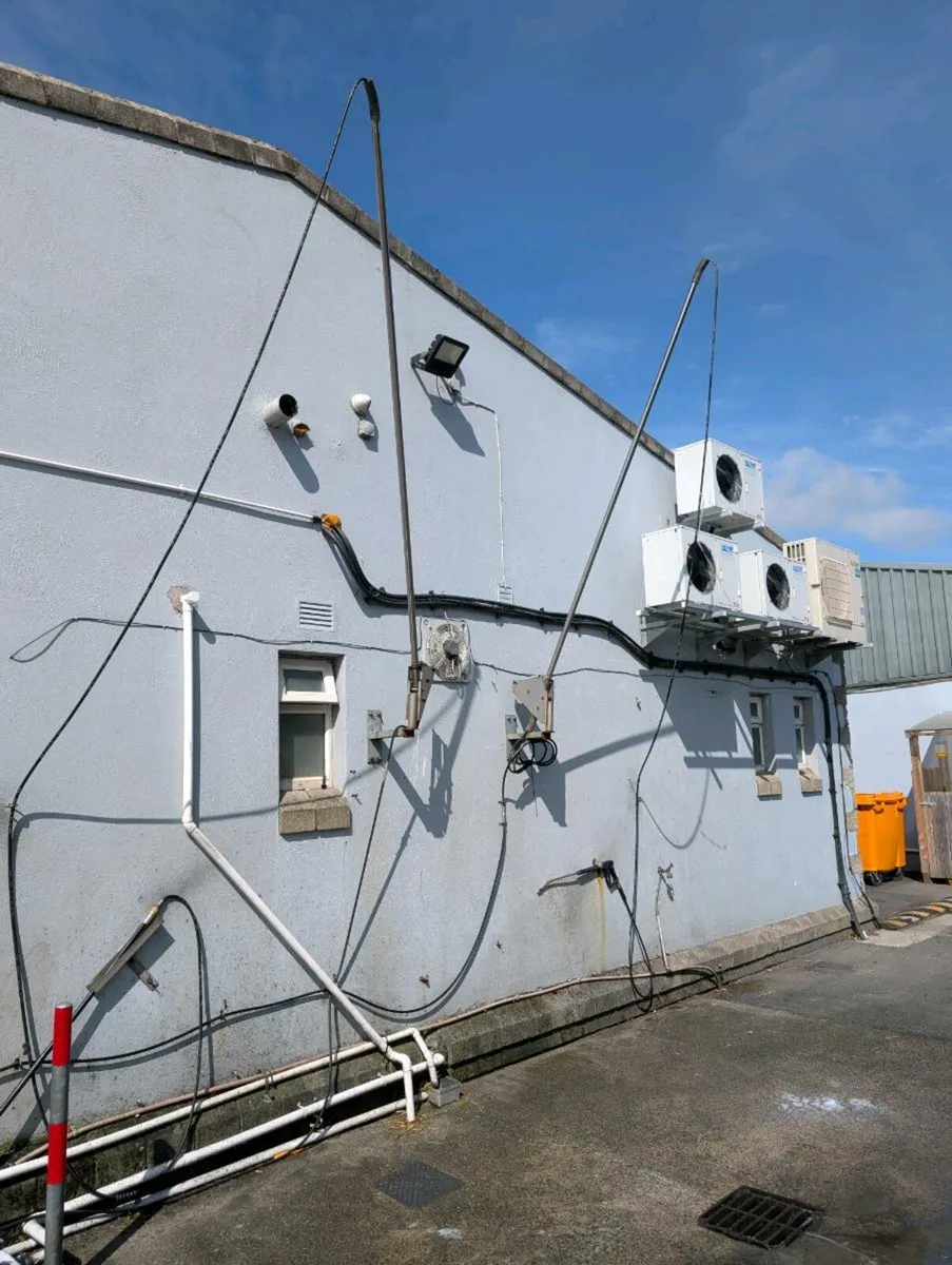 Commercial Car Wash - Image 2