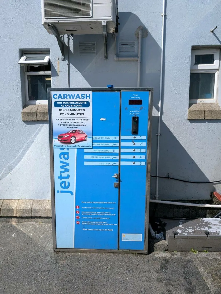 Commercial Car Wash - Image 1