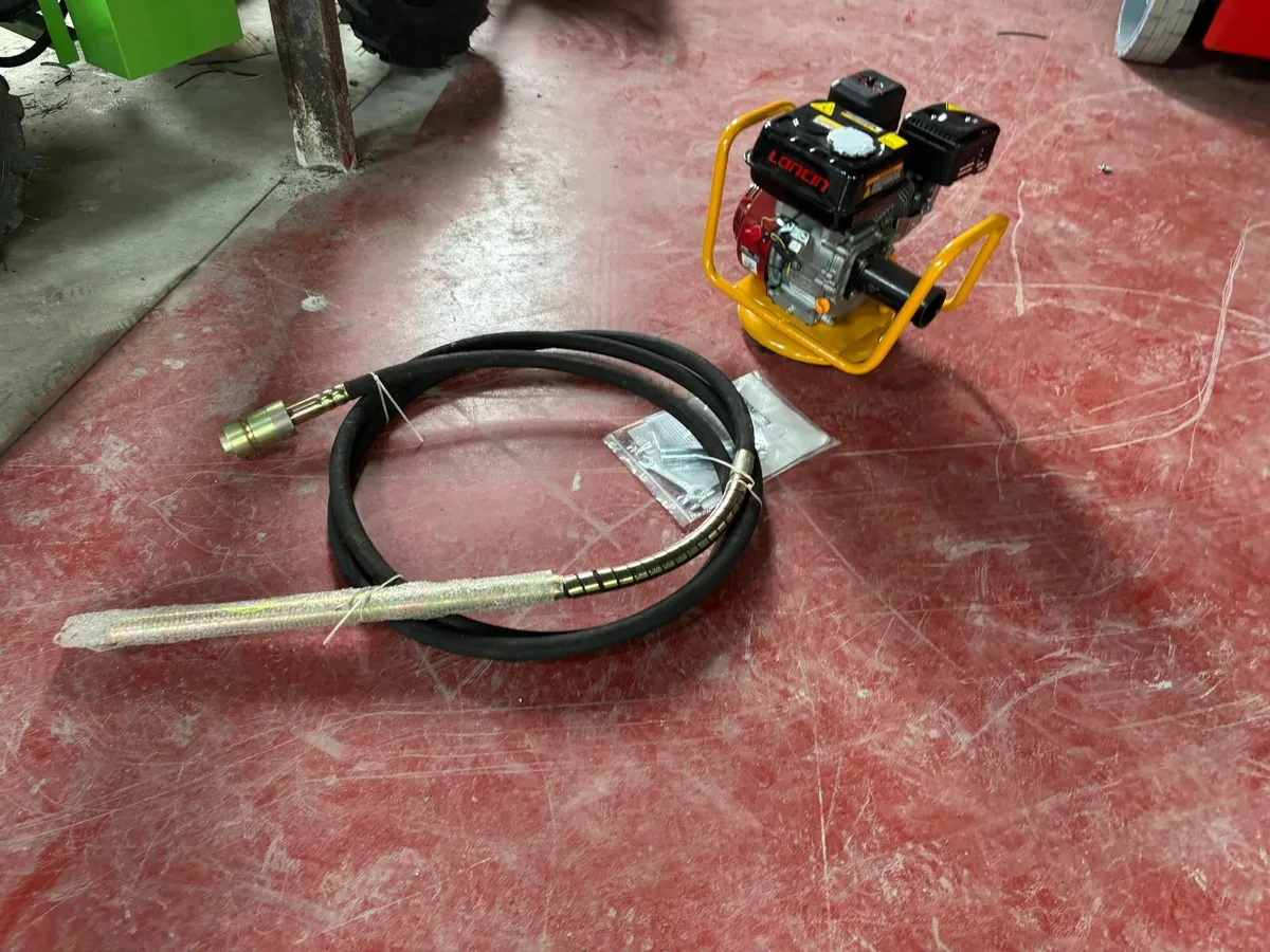 Petrol Vibrating Concrete Poker, Construction Duty - Image 2