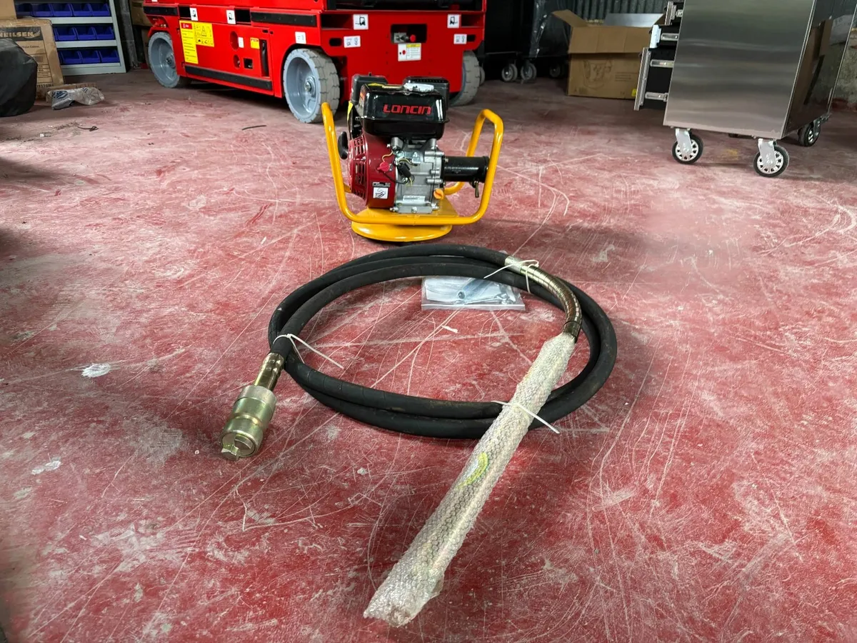 Petrol Vibrating Concrete Poker, Construction Duty - Image 4