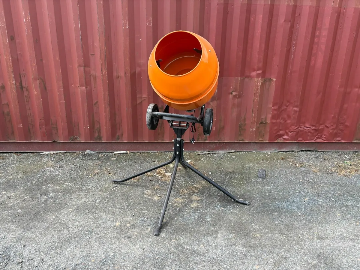 New Jobsite 220/240v electric cement mixer - Image 4