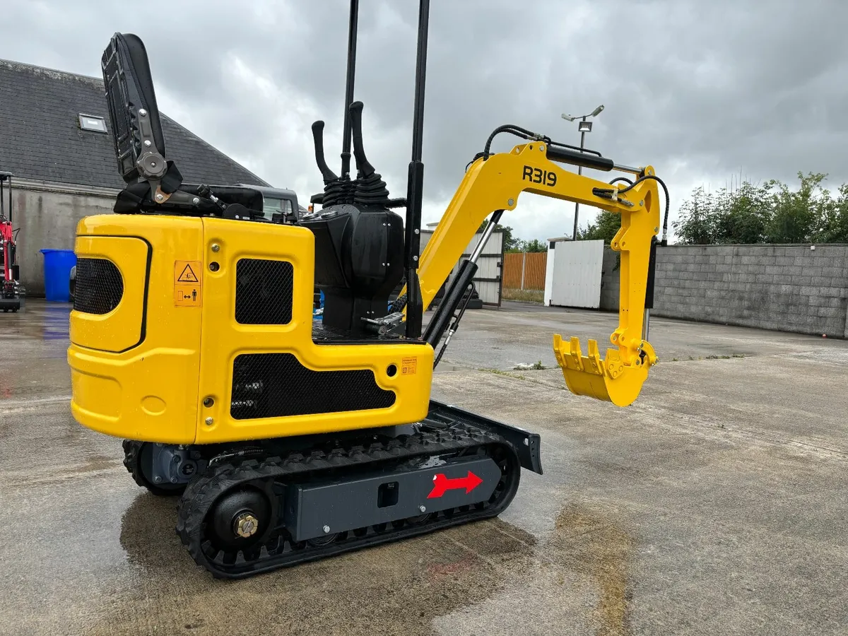 Rippa R319... Diesel 1 Ton Excavator... - Image 3