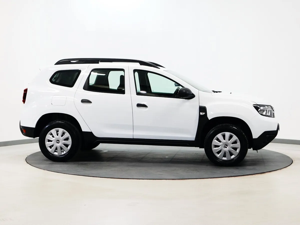 *89* 2023 Dacia Duster 1.0 essential - Image 3