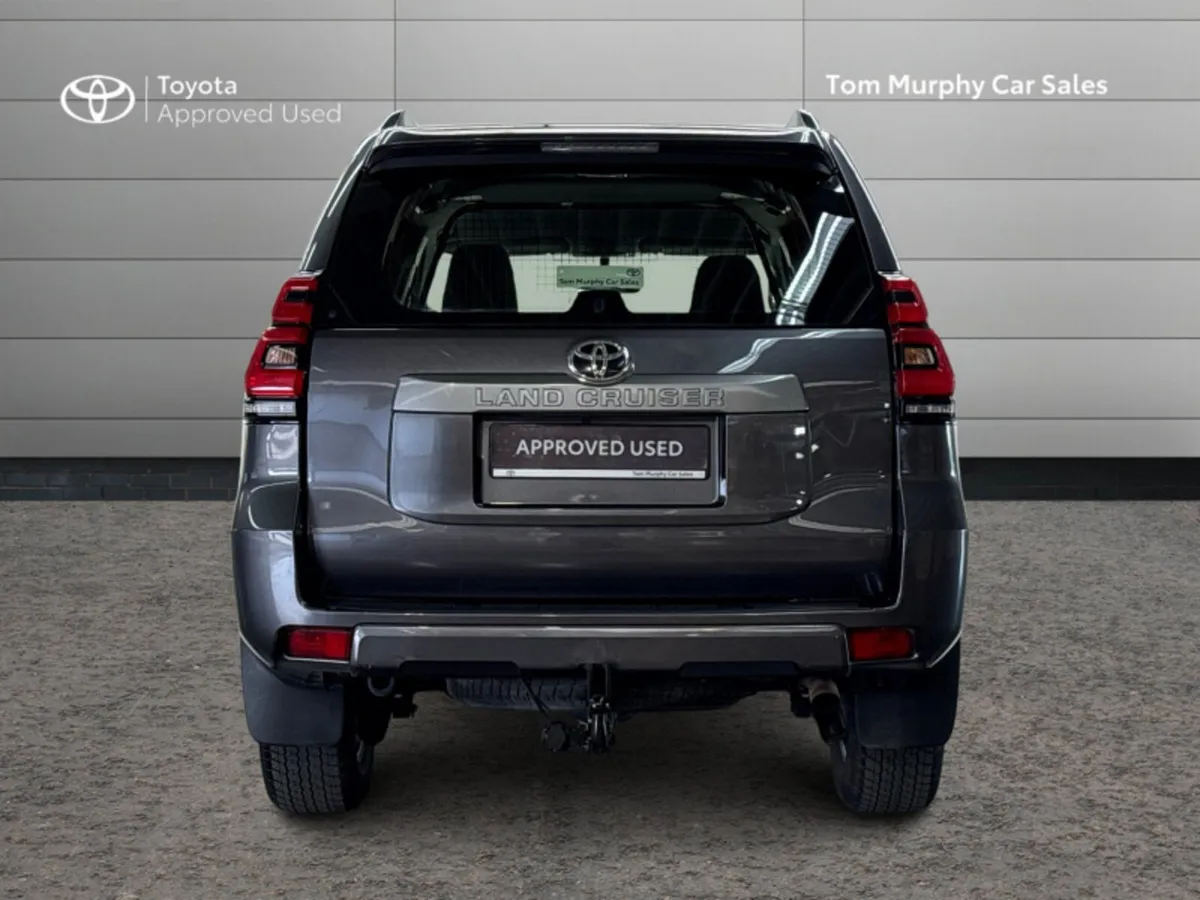 Toyota Land Cruiser LAND CRUISER LWB COMM A/T - Image 4