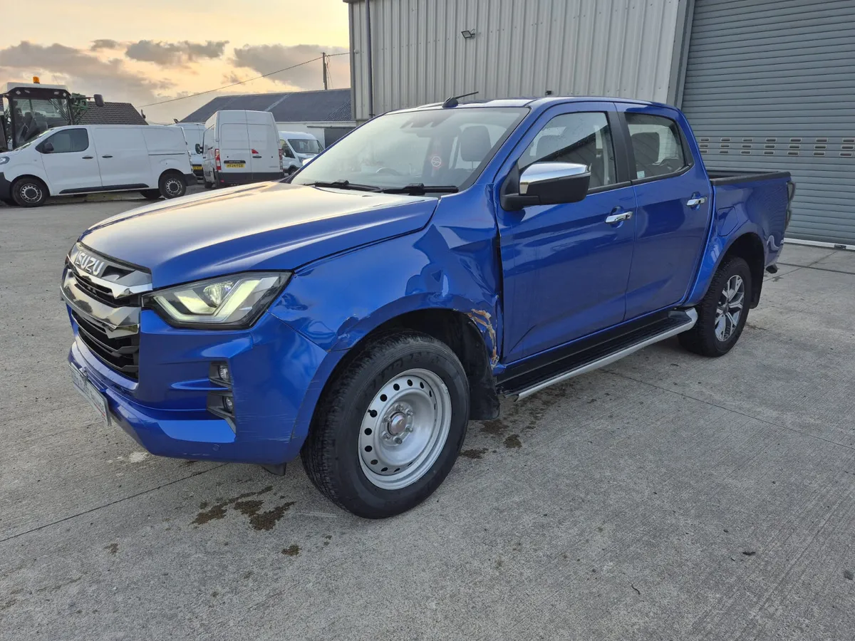 2024 ISUZU D-MAX 1.9 DL40 4X4 AUTO - Image 3