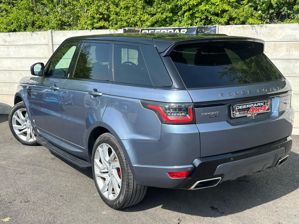 2018 Land Rover Range Rover Sport HSE Hybrid - Image 3