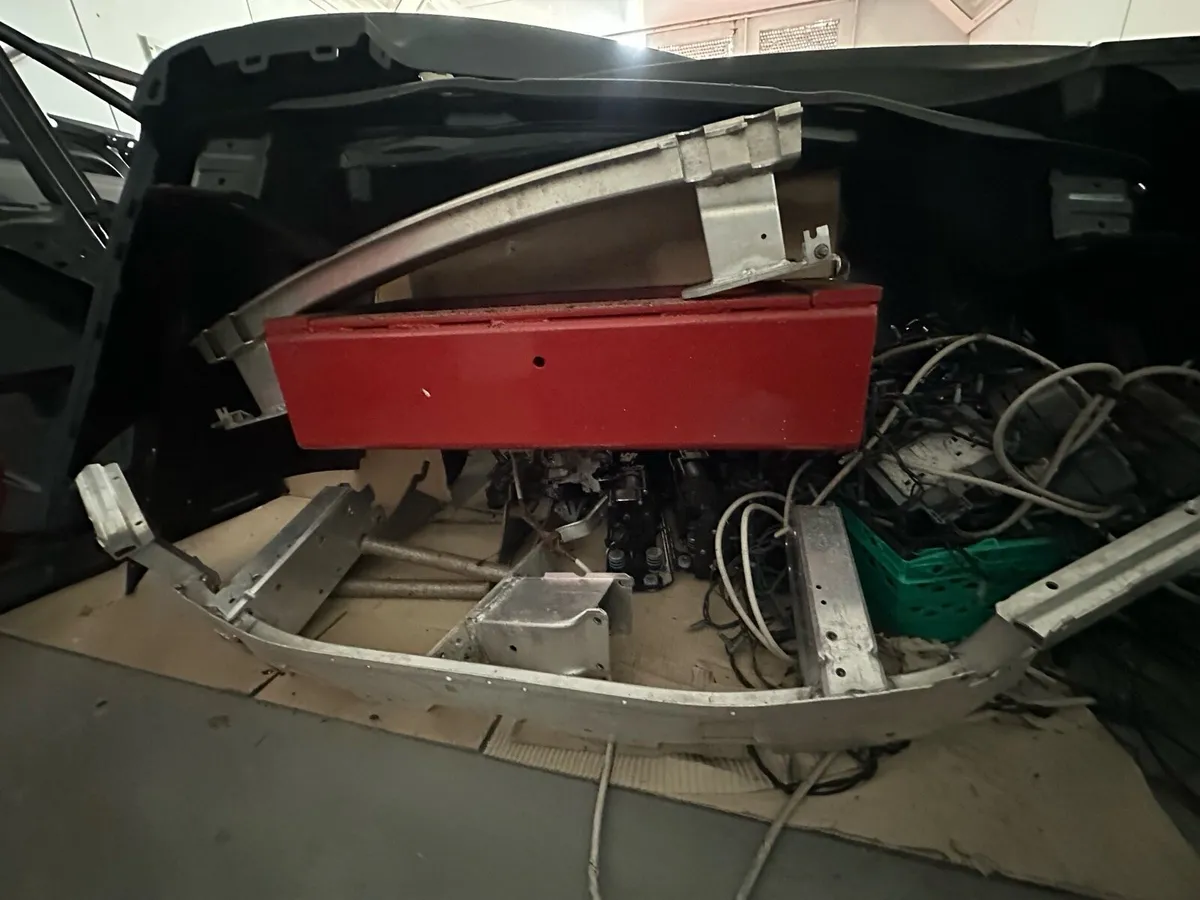 Zonda Spray Booth & Jig - Image 3