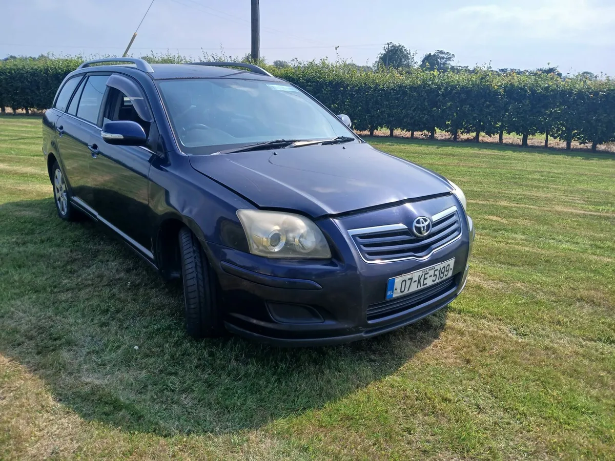 Toyota avensis 2007 2.0 diesel for sale - Image 2