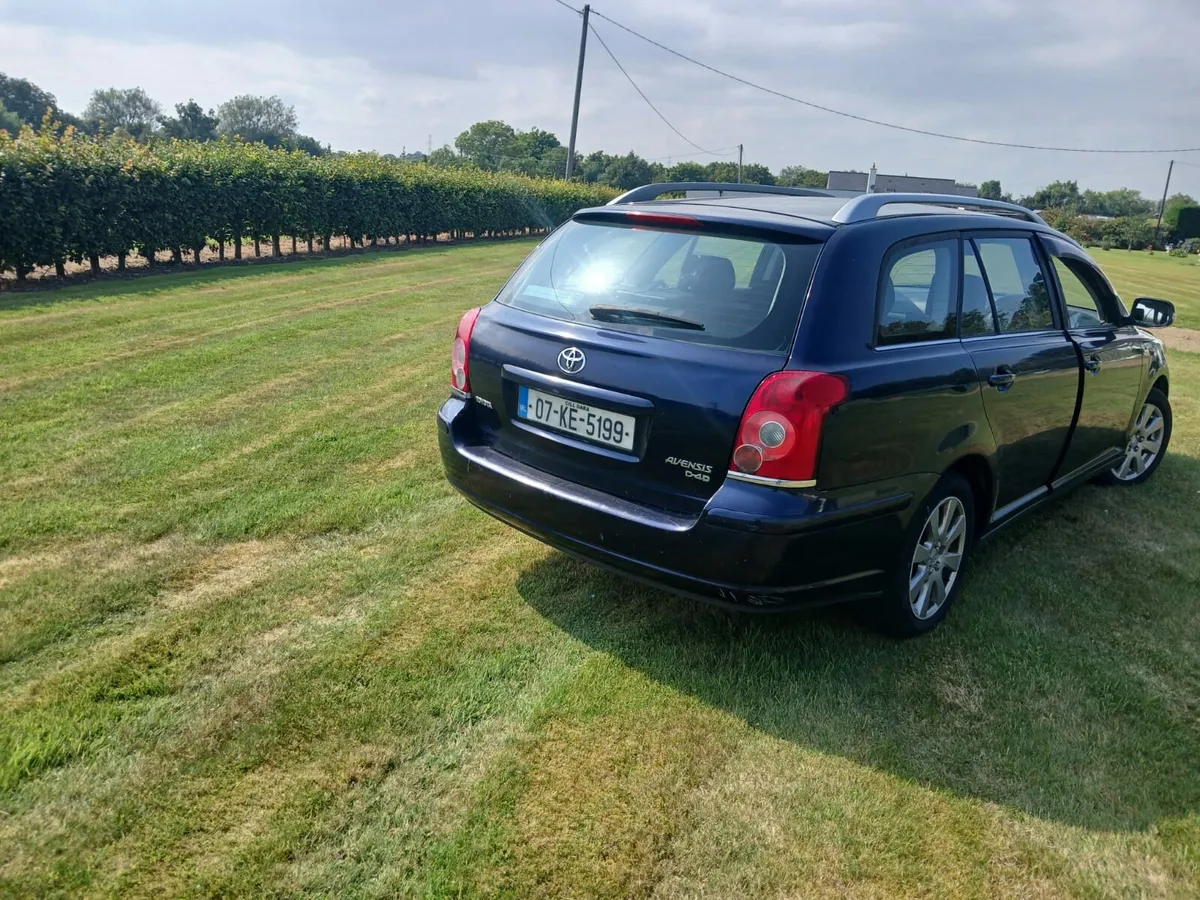 Toyota avensis 2007 2.0 diesel for sale - Image 3