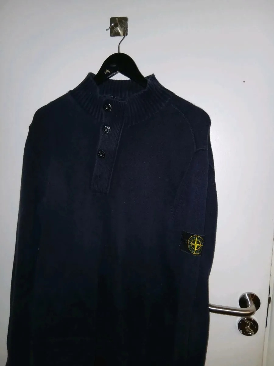Jumper - Image 1