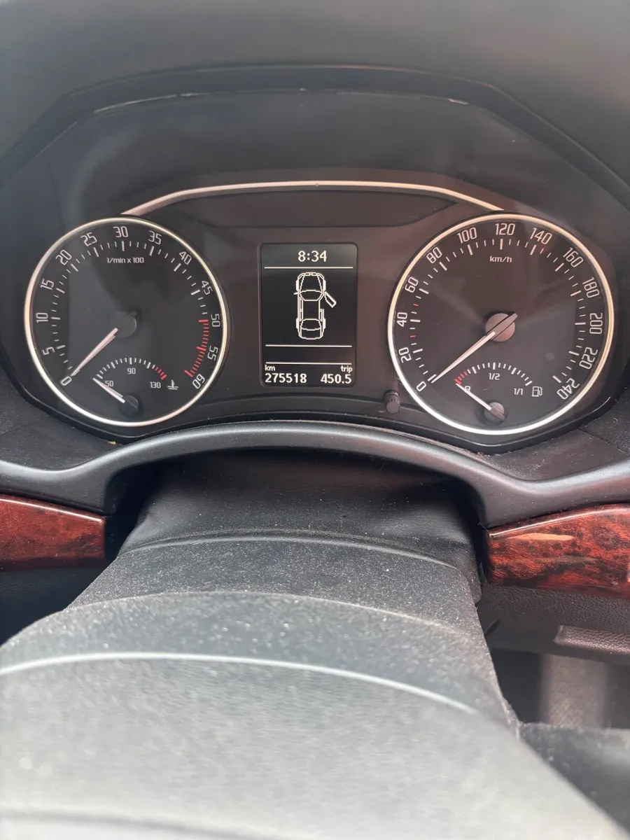 Skoda Octavia 2011 - Image 2