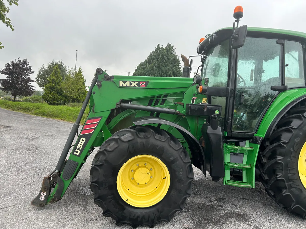 2016 John Deere 6-115M with MX Loader - Image 4