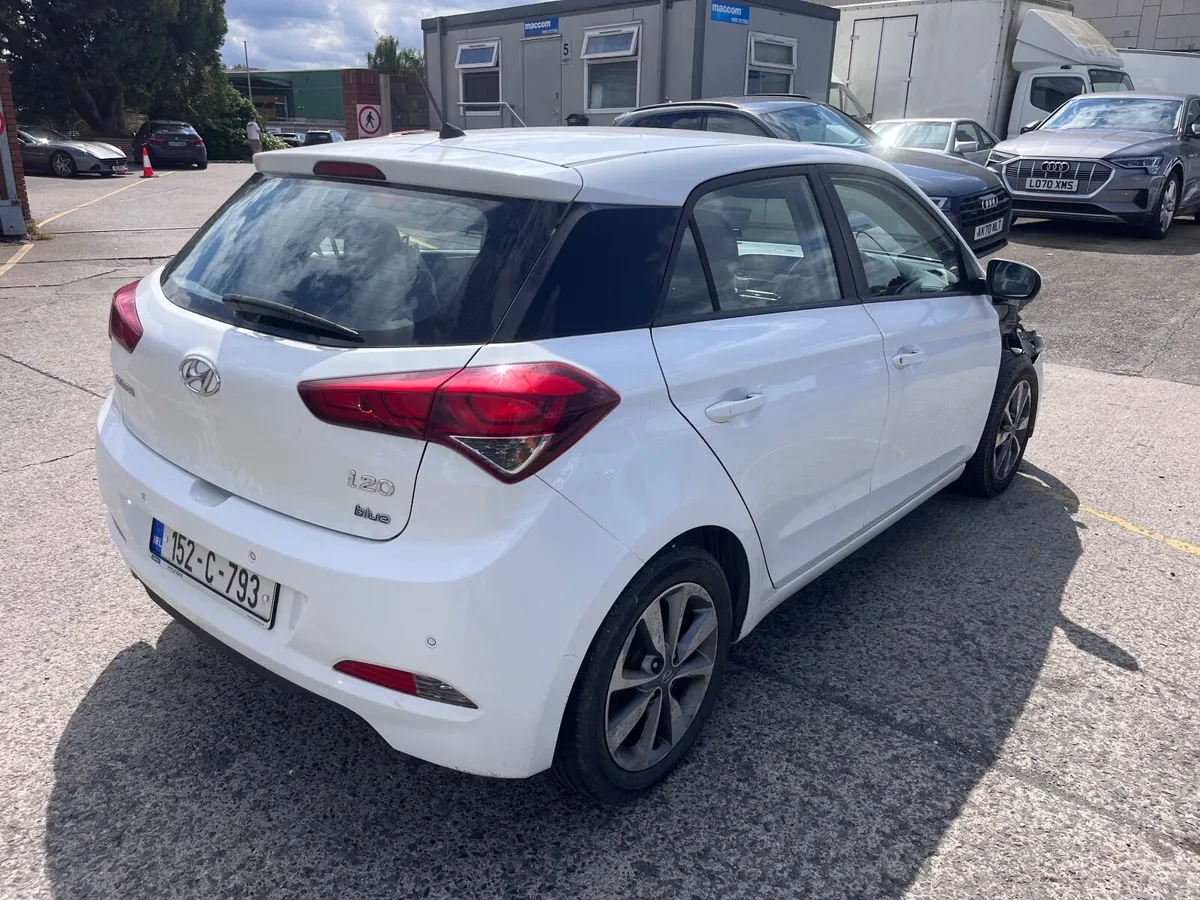 152 hyundai i20 - Image 4