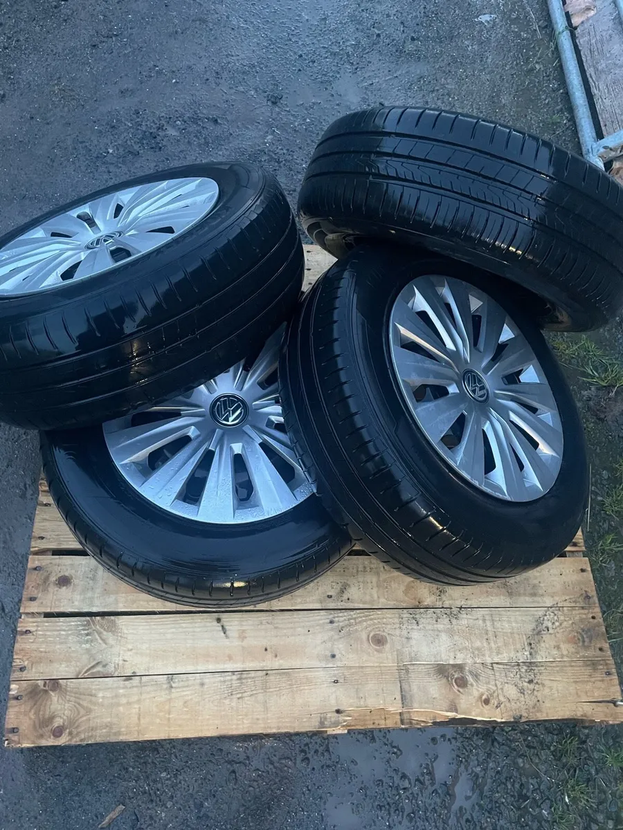 Volkswagen Golf tyres and rims. - Image 2