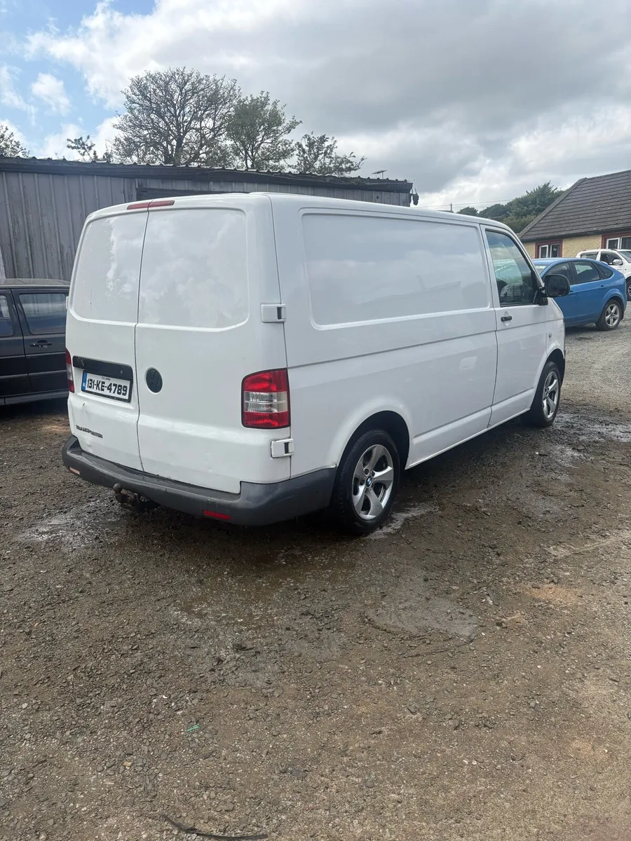 2013 vw transporter - Image 4