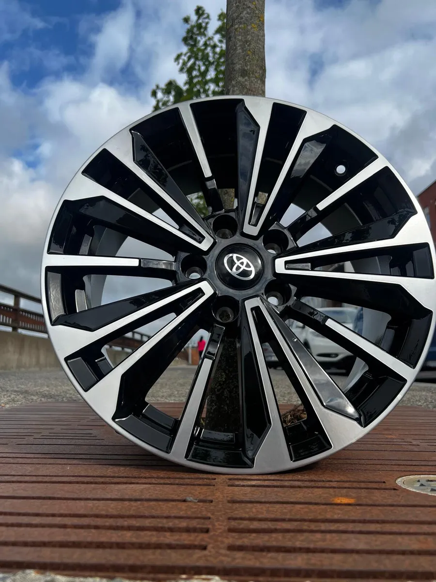 NEW 17'' Toyota wheels and Tyres - Image 3