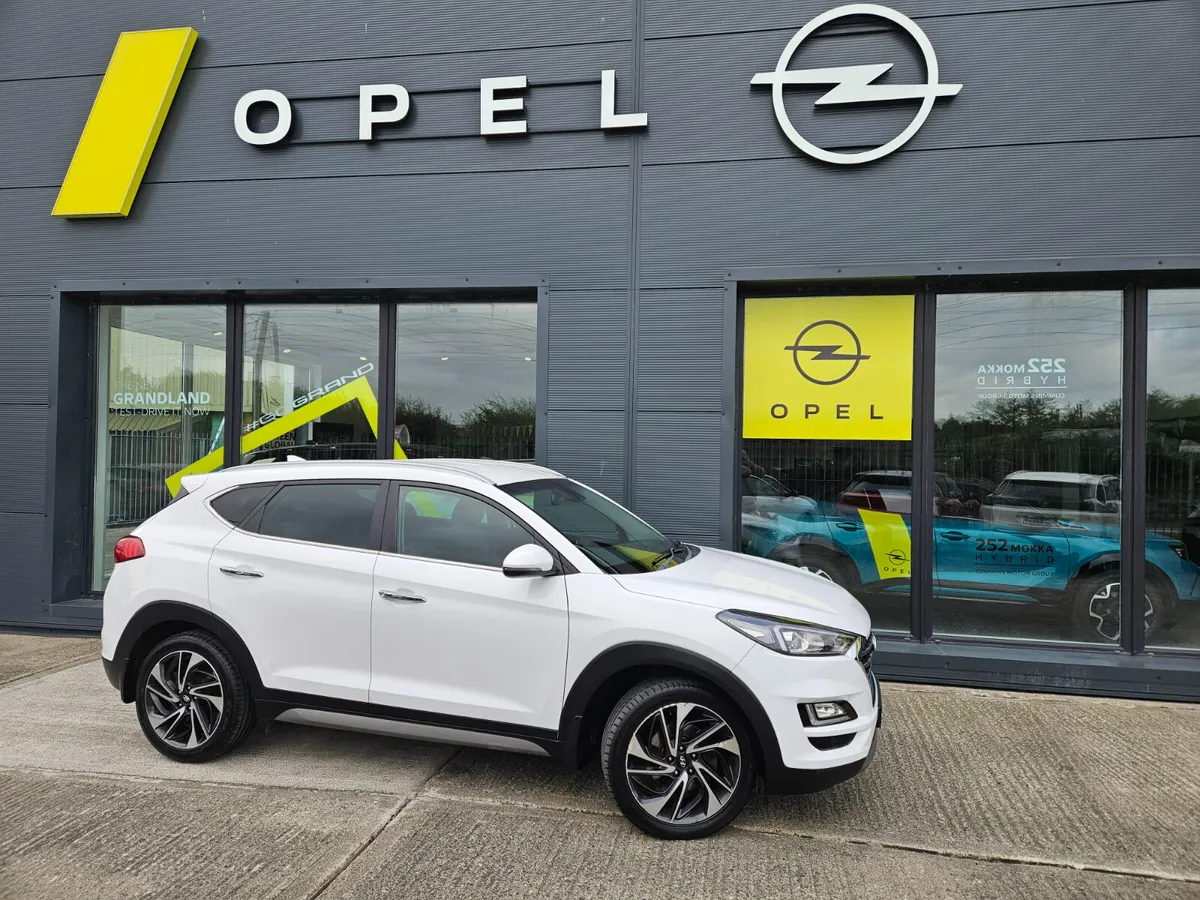 Hyundai Tucson Executive Plus - Image 2