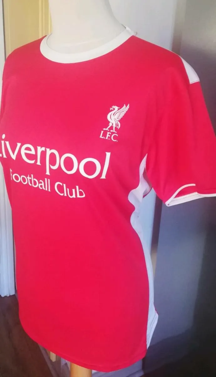Salah numb 11 Liverpool FC medium size sports top - Image 3
