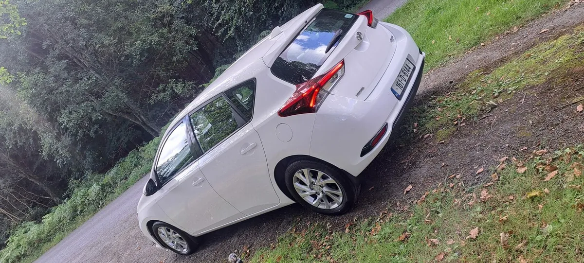 161 Toyota Auris for sale - Image 4