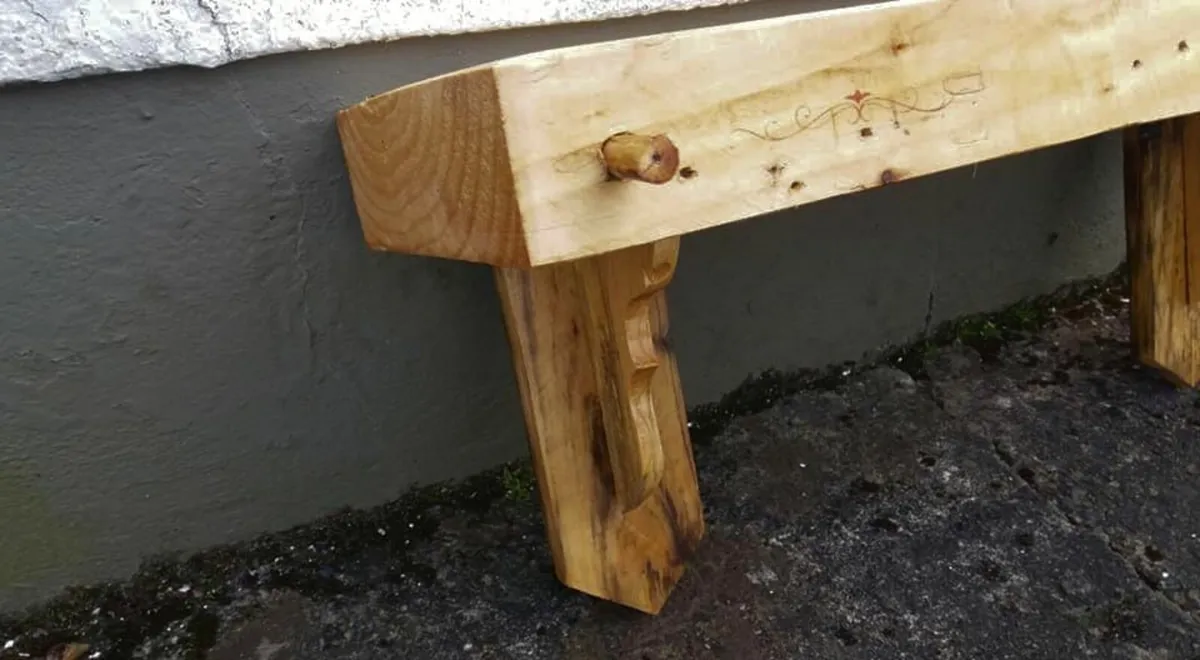 Rustic style floating storage / display shelf - Image 3