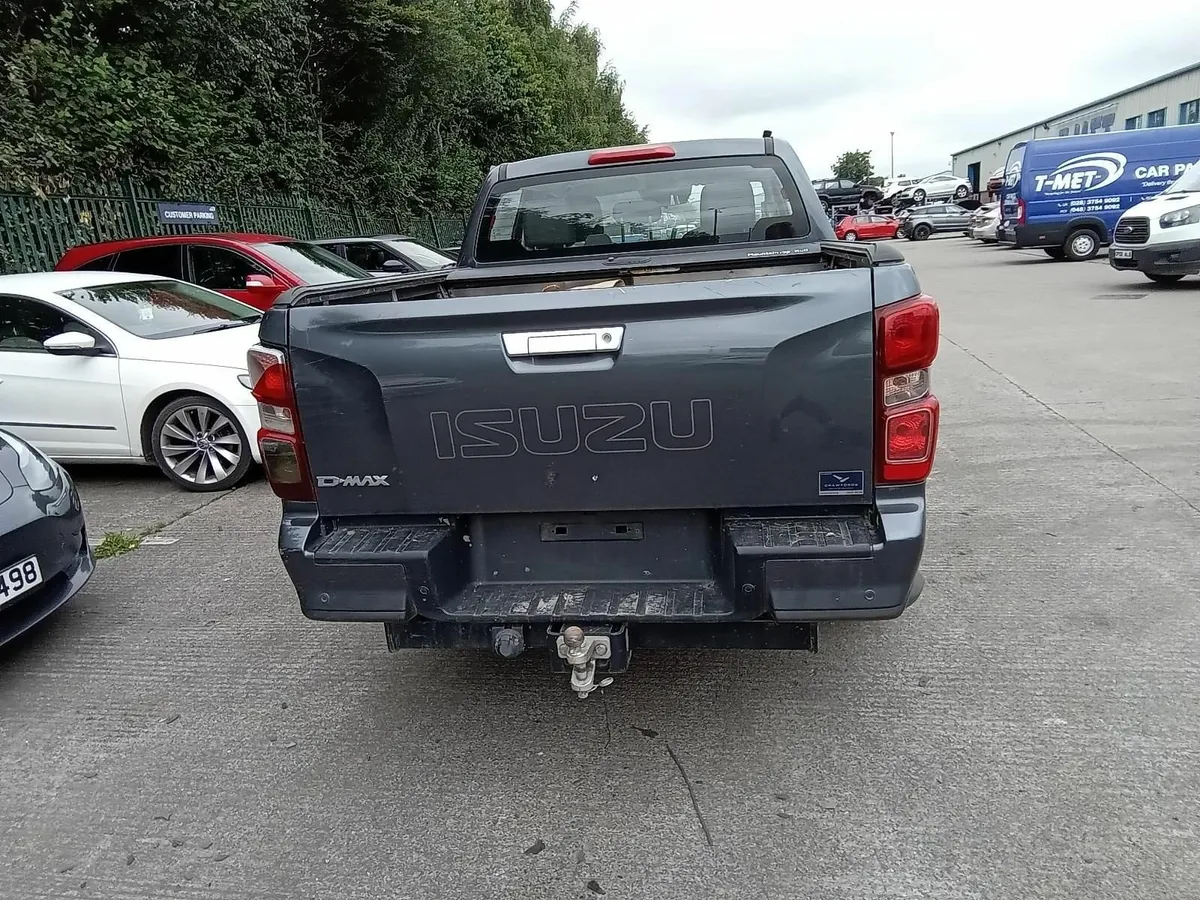2021 IZUZU D-MAX FOR SALE £6,500+VAT ONO - Image 2