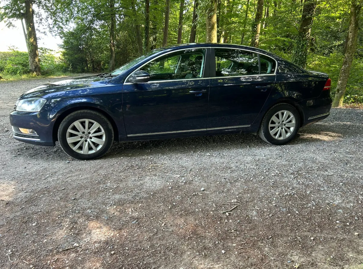 131 Volswagen Passat 1.6 Bluemotion - Image 3