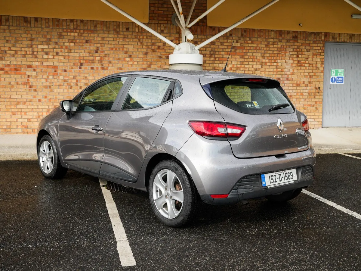 2015 Renault Clio Dynamique 1.2 Petrol Manual - Image 3