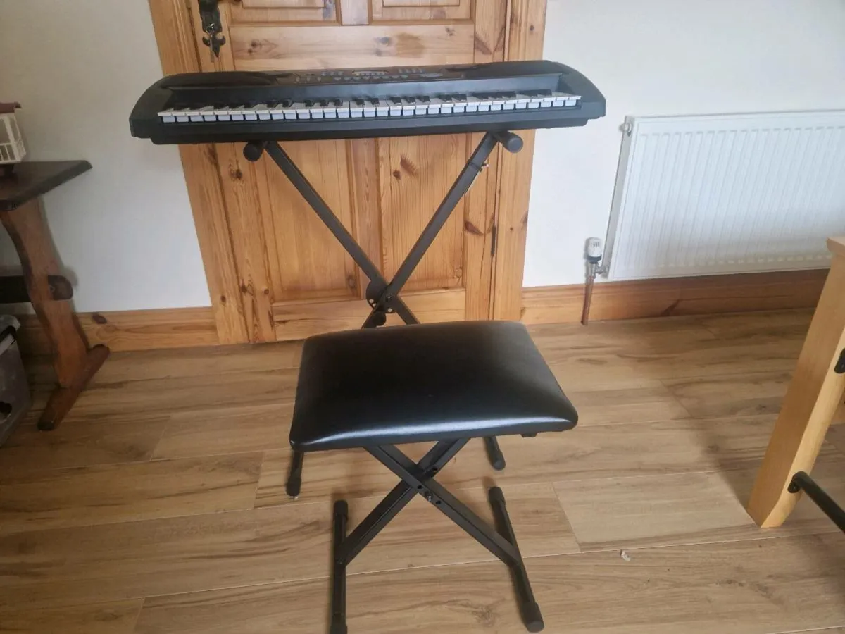 Keyboard piano - Image 2