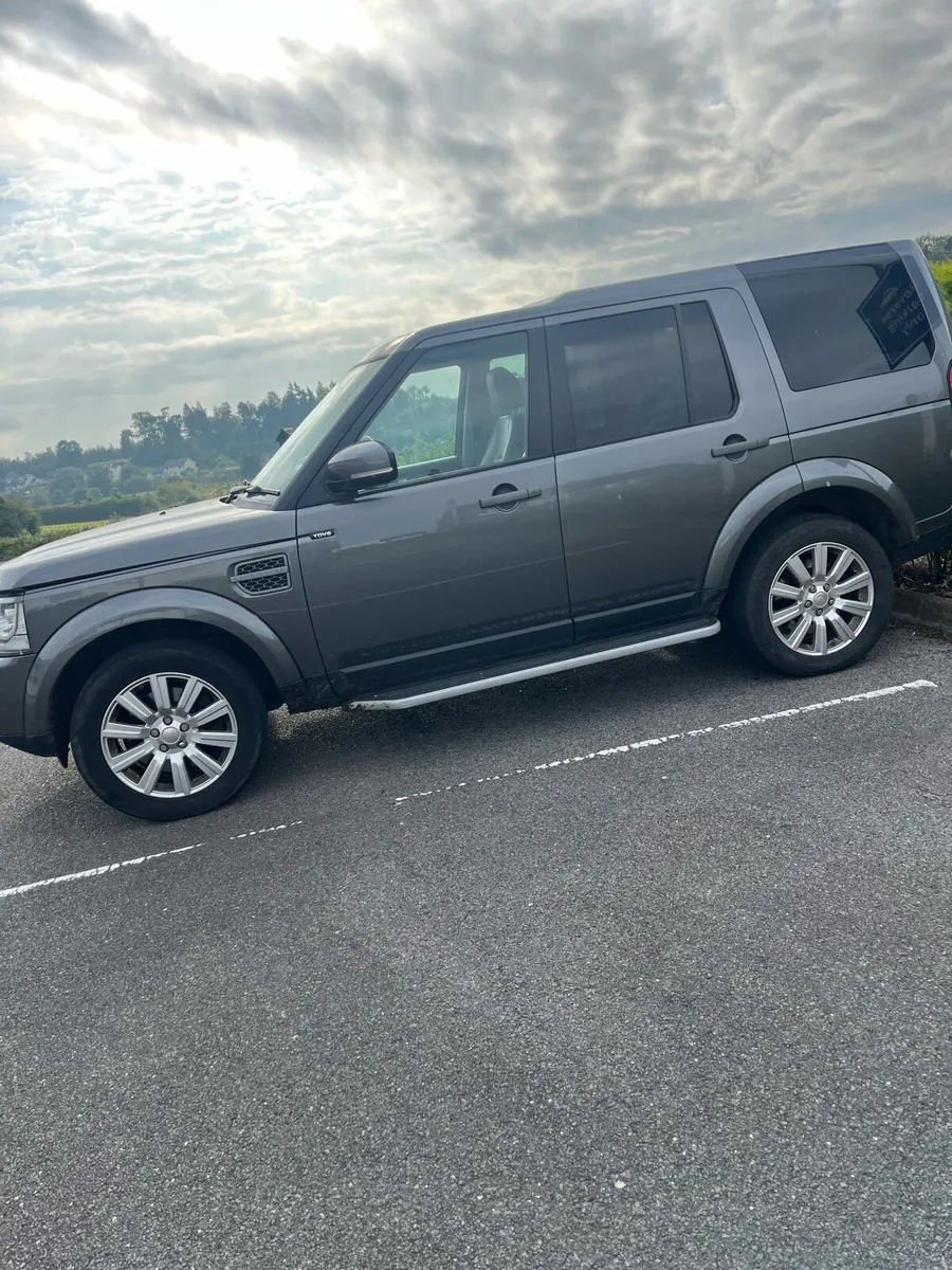 Land Rover Discovery 4 3.0TDV6 5 seat COMMERICIAL - Image 3