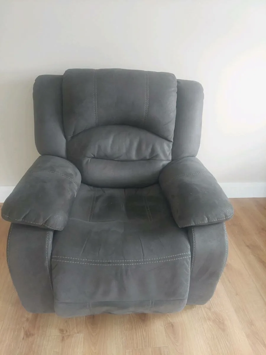 3 piece suite - Image 1