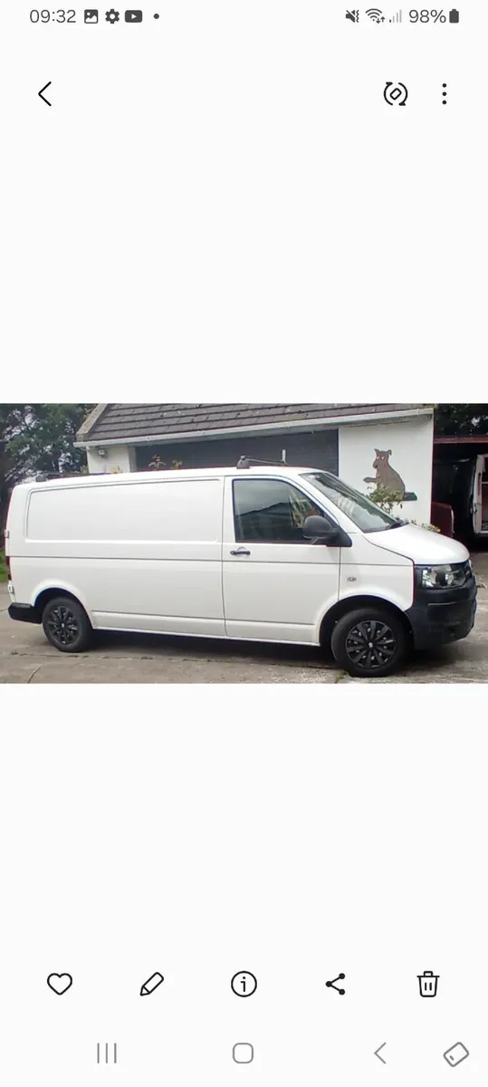 Volkswagen Transporter 2015 - Image 2