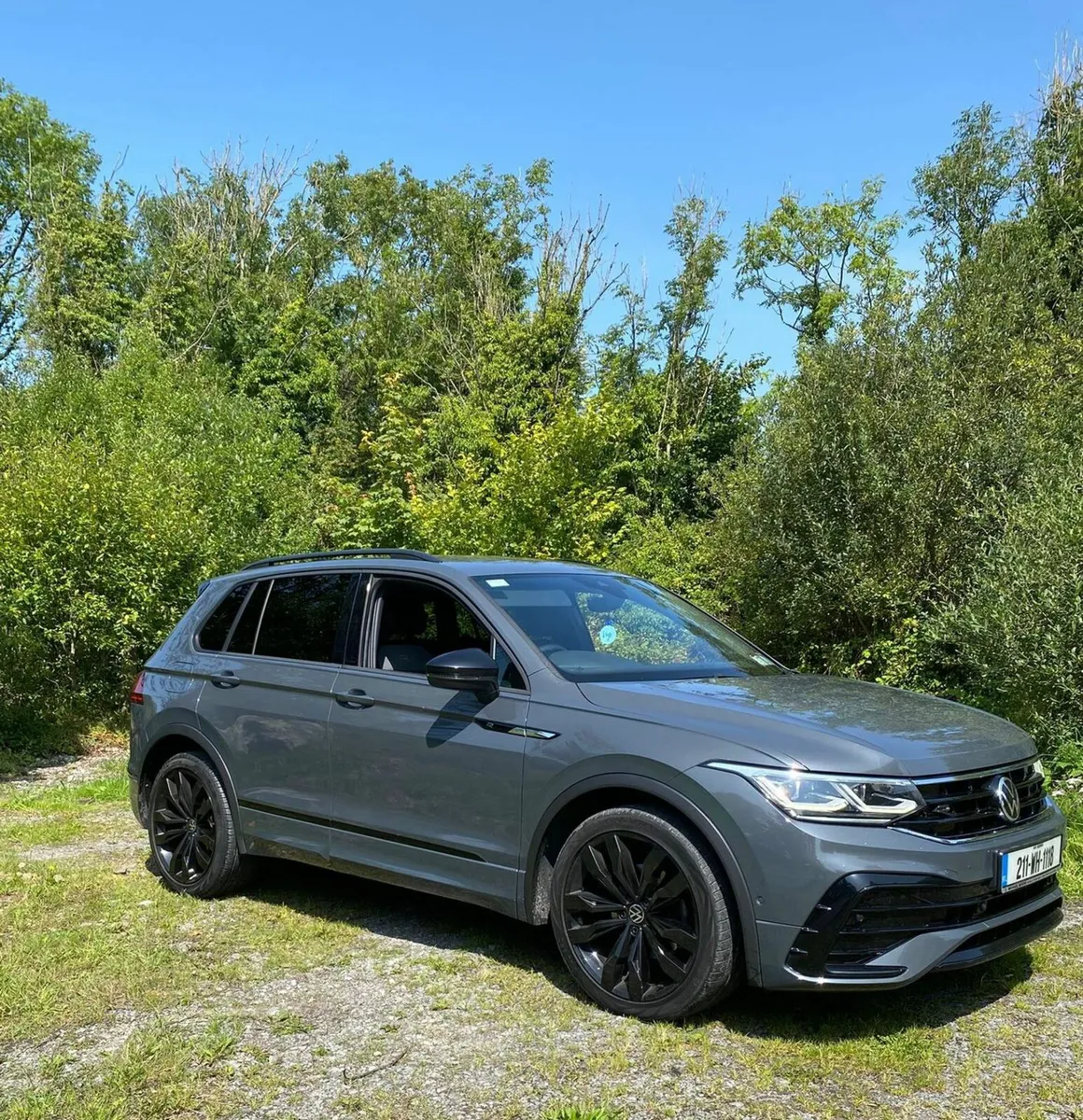 Volkswagen Tiguan R-line 2.0 TDI Manual 6speed - Image 1