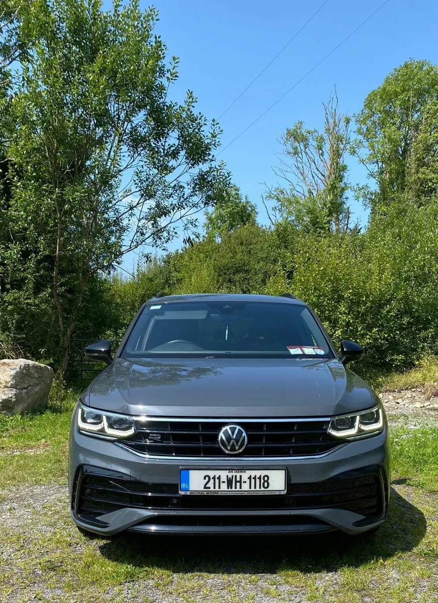Volkswagen Tiguan R-line 2.0 TDI Manual 6speed - Image 3