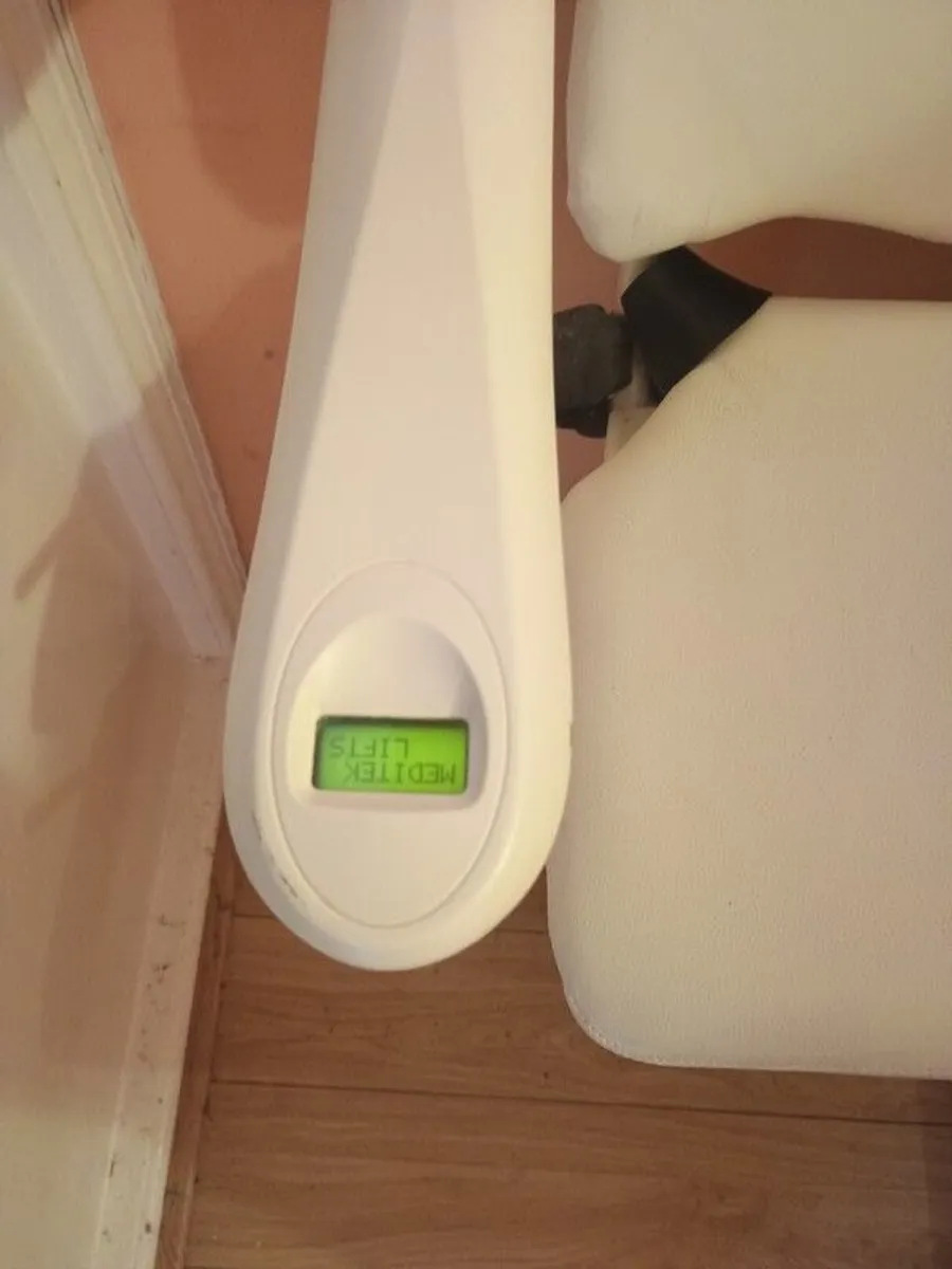 stair lift - Image 2