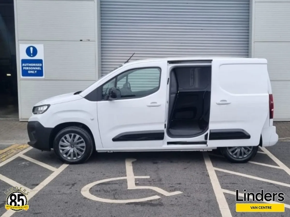 Citroen Berlingo TOP Spec 251 0kms Demo - Image 3