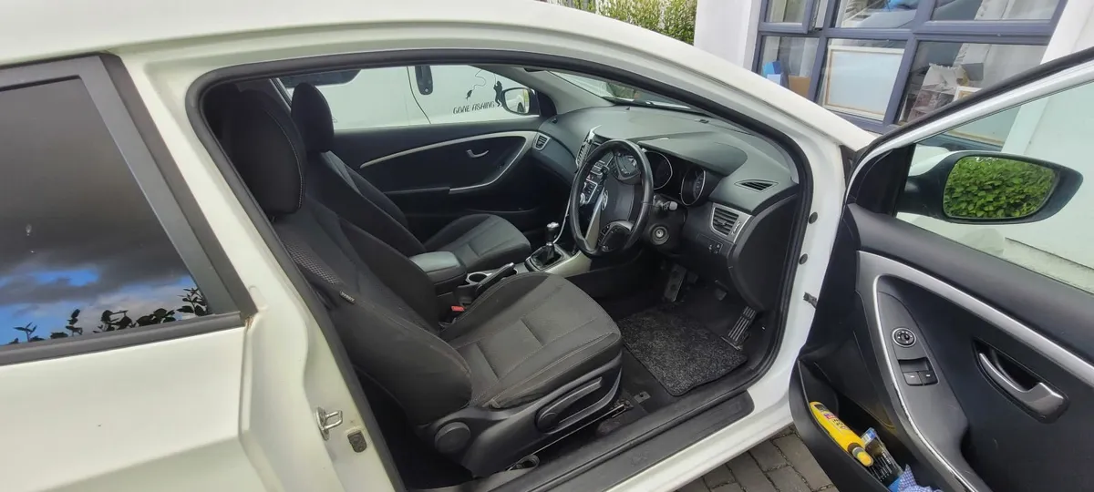 Hyundai i30 2015 - Image 1