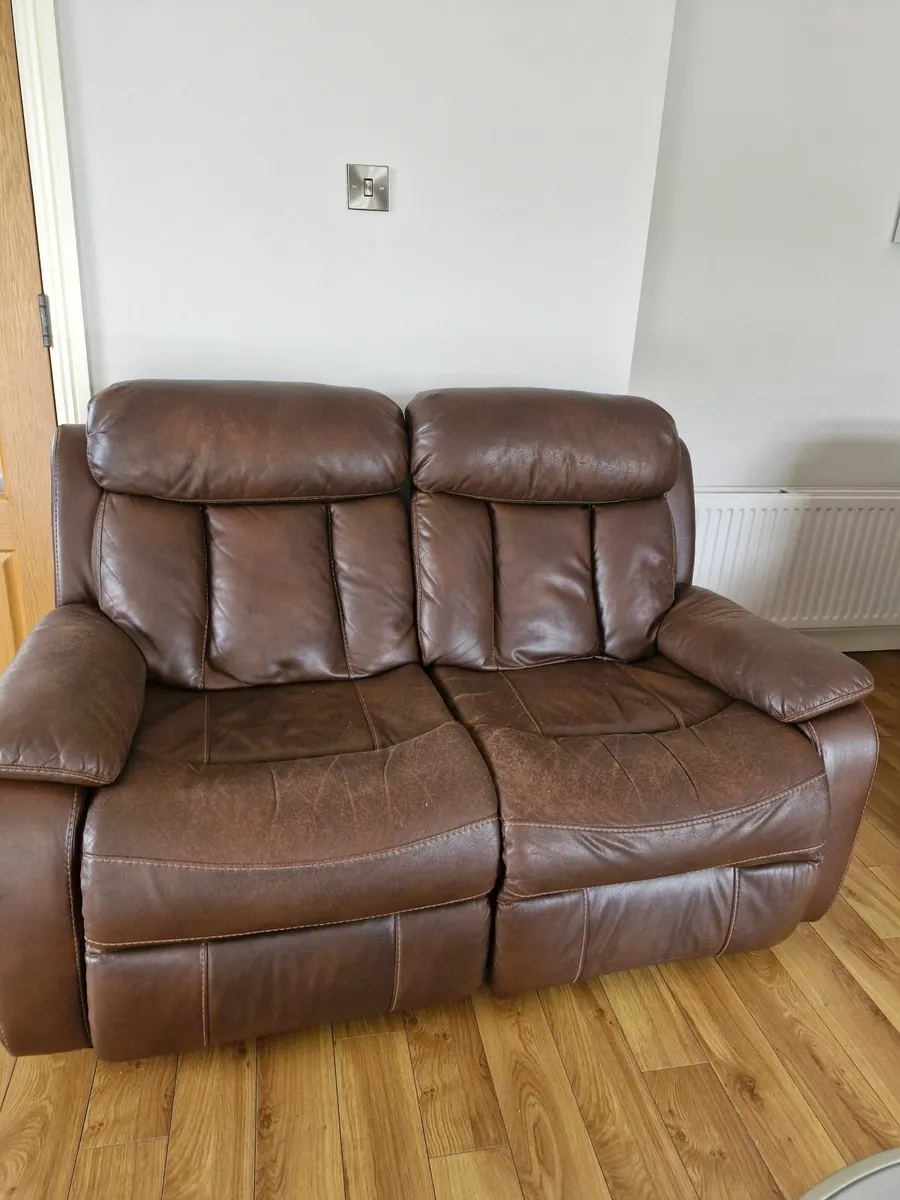 Second hand couch and chair - Image 4