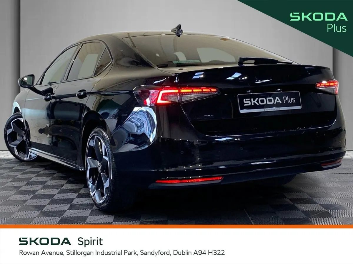 Skoda Superb Sportline 2.0tdi 150bhp DSG - Image 3