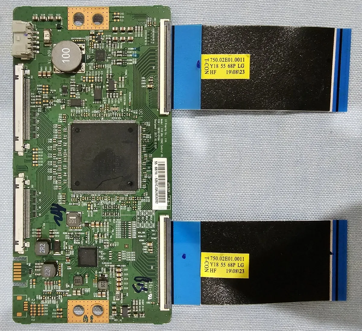 Original Sony TCON LVDS BOARD 6870C-0749A - Image 2
