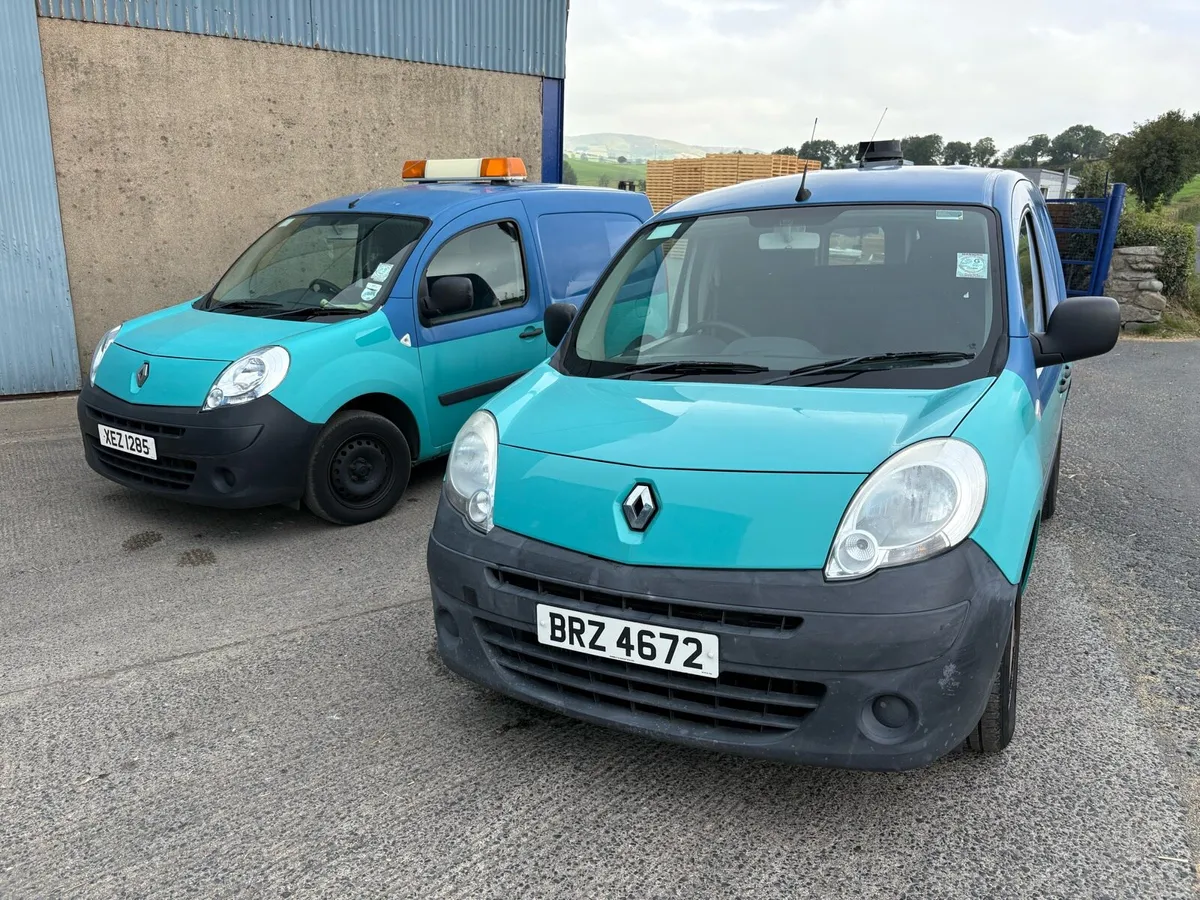 2009 and 2010 Renault Kangoo Van Diesel - Image 2