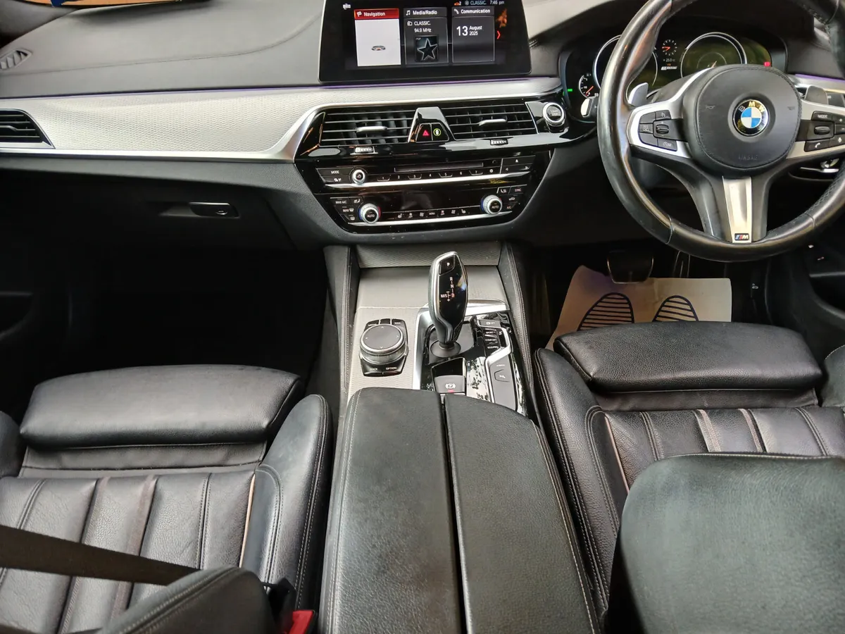 🆕️2018 BMW 5-Series 530e M-Sport Auto🆕️ - Image 4