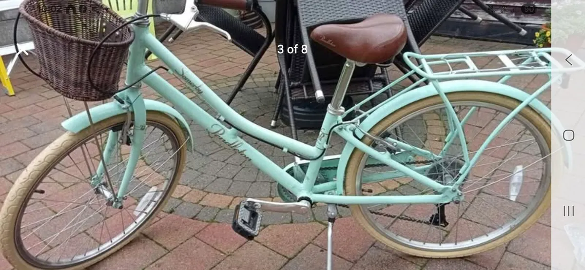 24" Girls Pendleton bike mint cond - Image 1