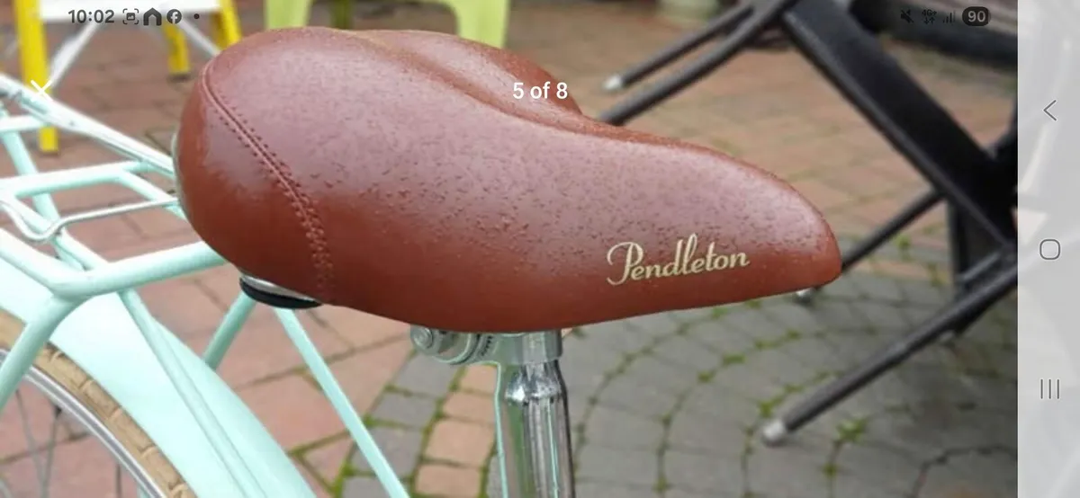 24" Girls Pendleton bike mint cond - Image 3