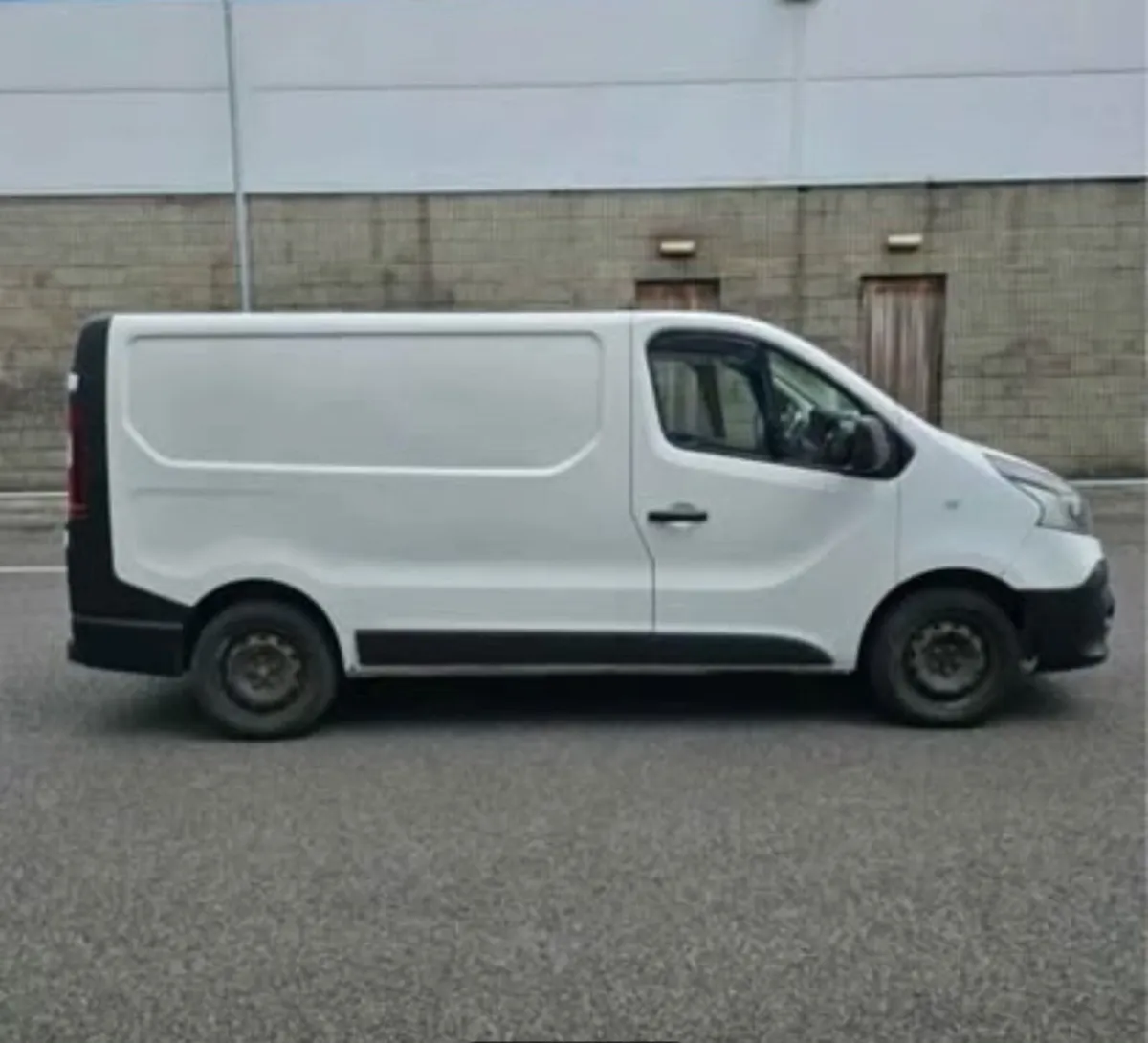 Renault traffic 2015 - Image 4
